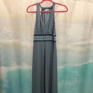 Gorgeous and fun maxi dress by Max Studio. Small